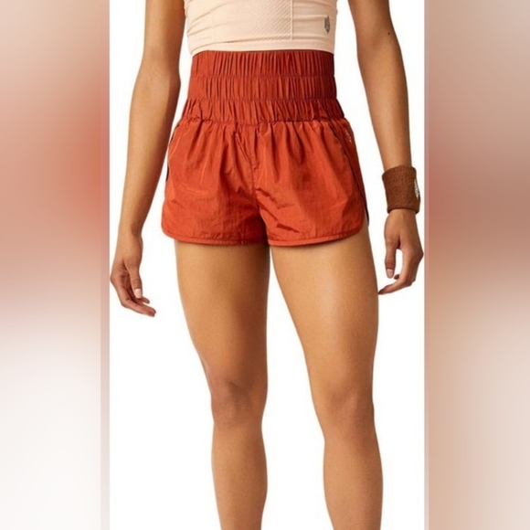 Like New Large FP Free People Movement The Way Home Parachute Shorts - Picture 2 of 7